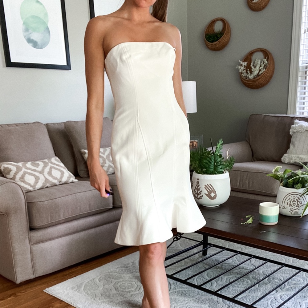 CINQ A SEPT - white strapless knee length dress